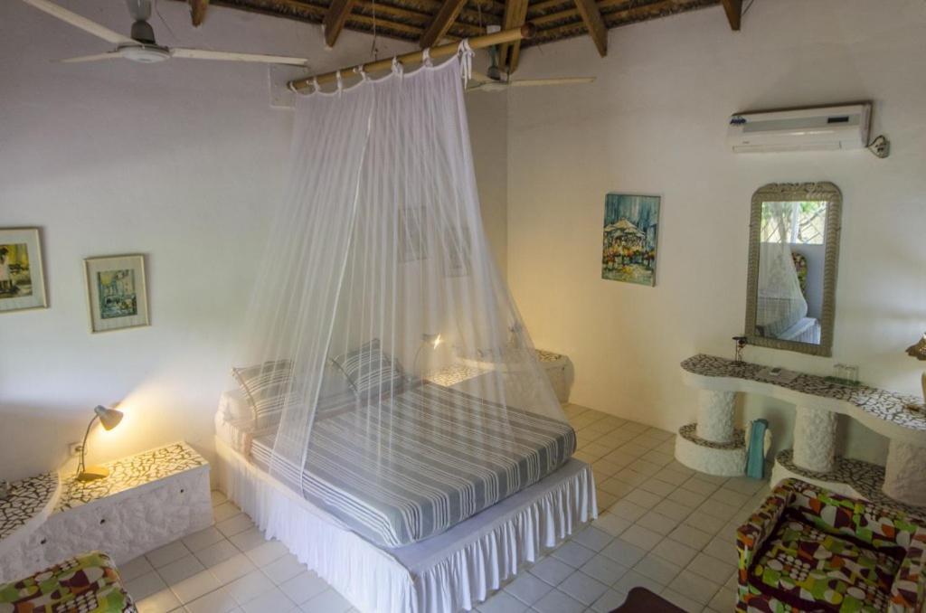 Chez Maggie Hotel & Restaurant Morondava Εξωτερικό φωτογραφία
